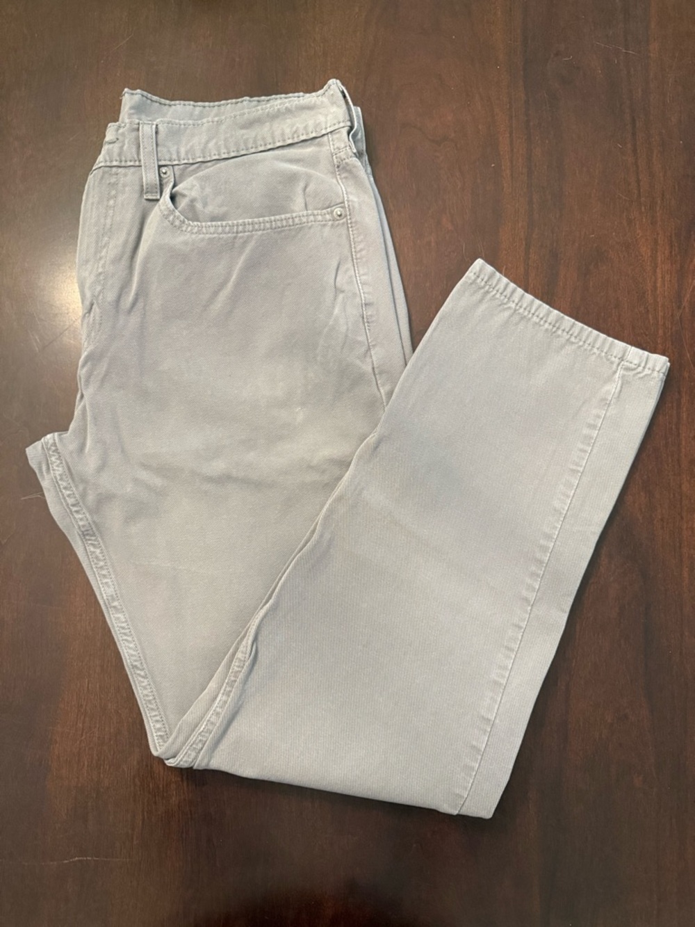 Men’s Levi's Light Gray Pants, size 34/32